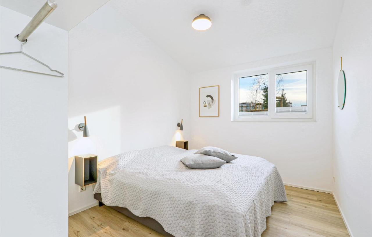 3 Bedroom Awesome Home In Lembruch-Duemmer See Buitenkant foto